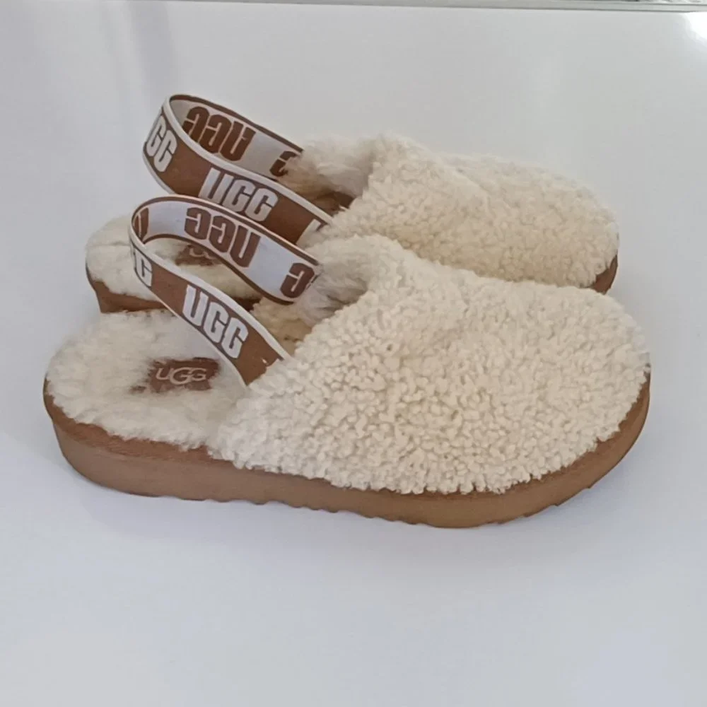 UGG Slippers Fluff Yeah Clog
